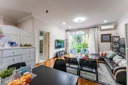 West Coast Road (D5), Terrace #451875871